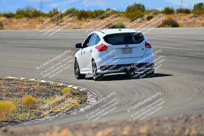 media/Oct-18-2025-Extreme Speed (Sat) [[d6d7e1fef1]]/Group 4 Orange/Session 3 (Turn 1)/